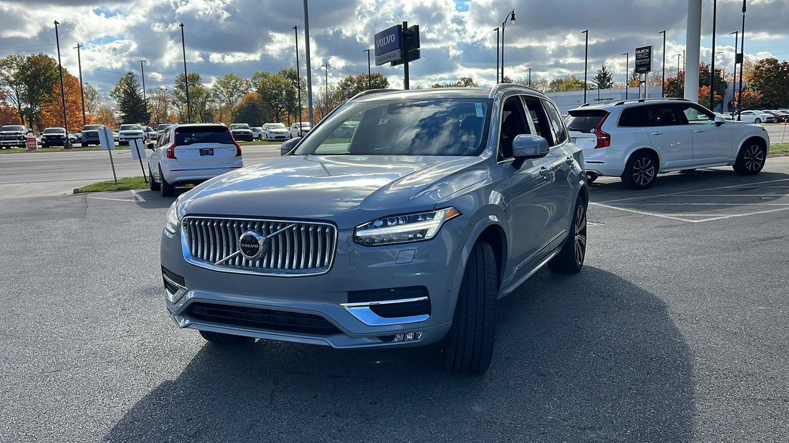 2025 Volvo XC90 B6 Plus 7-Seater 6