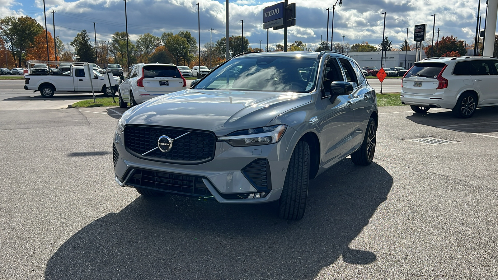 2025 Volvo XC60  6