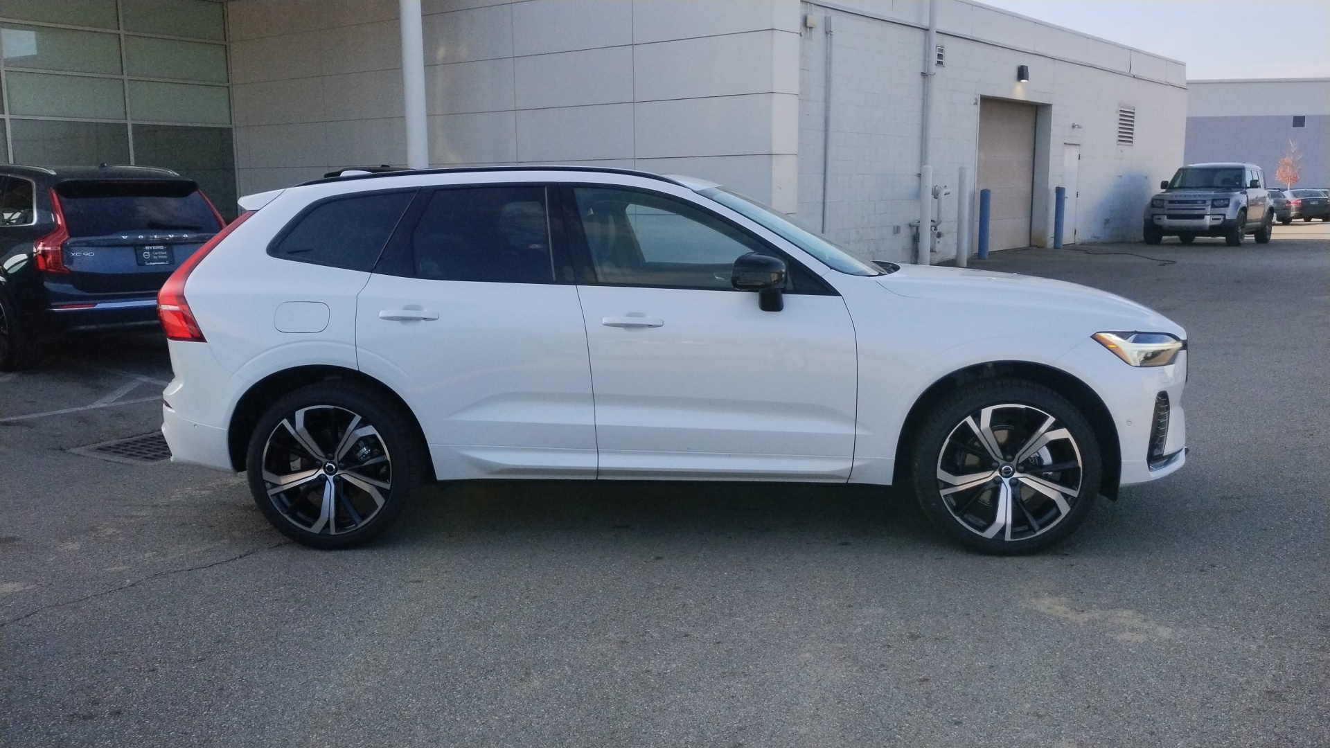 2025 Volvo XC60  2