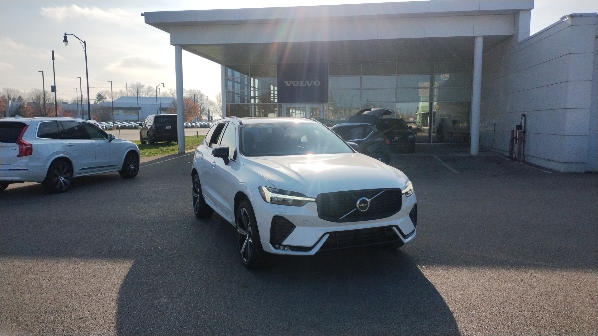 2025 Volvo XC60  32