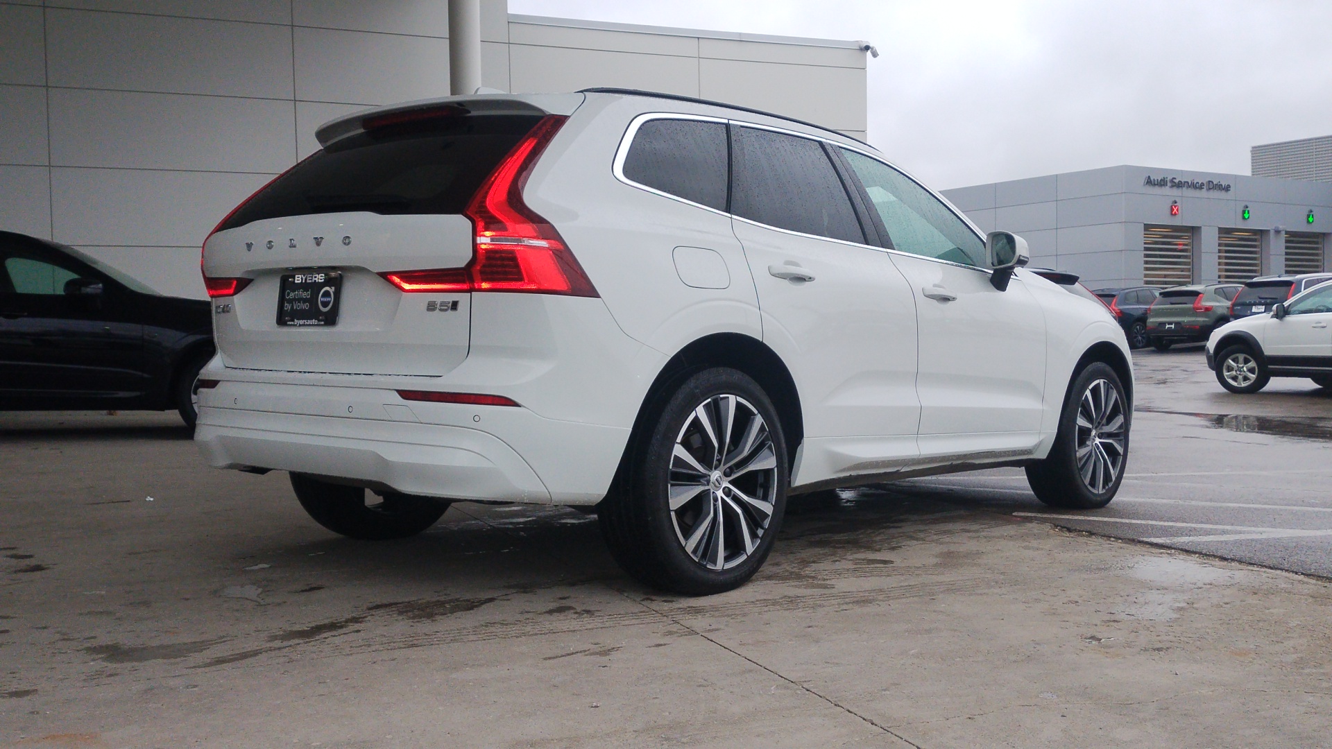 2022 Volvo XC60 B5 Momentum 3