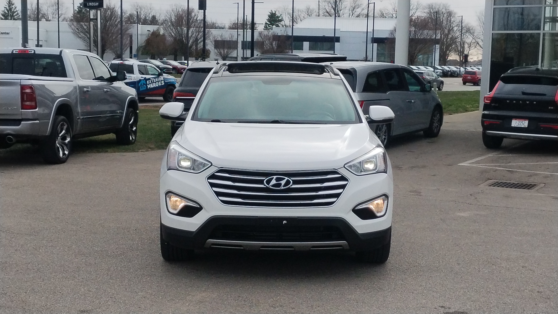 2014 Hyundai Santa Fe Limited 36