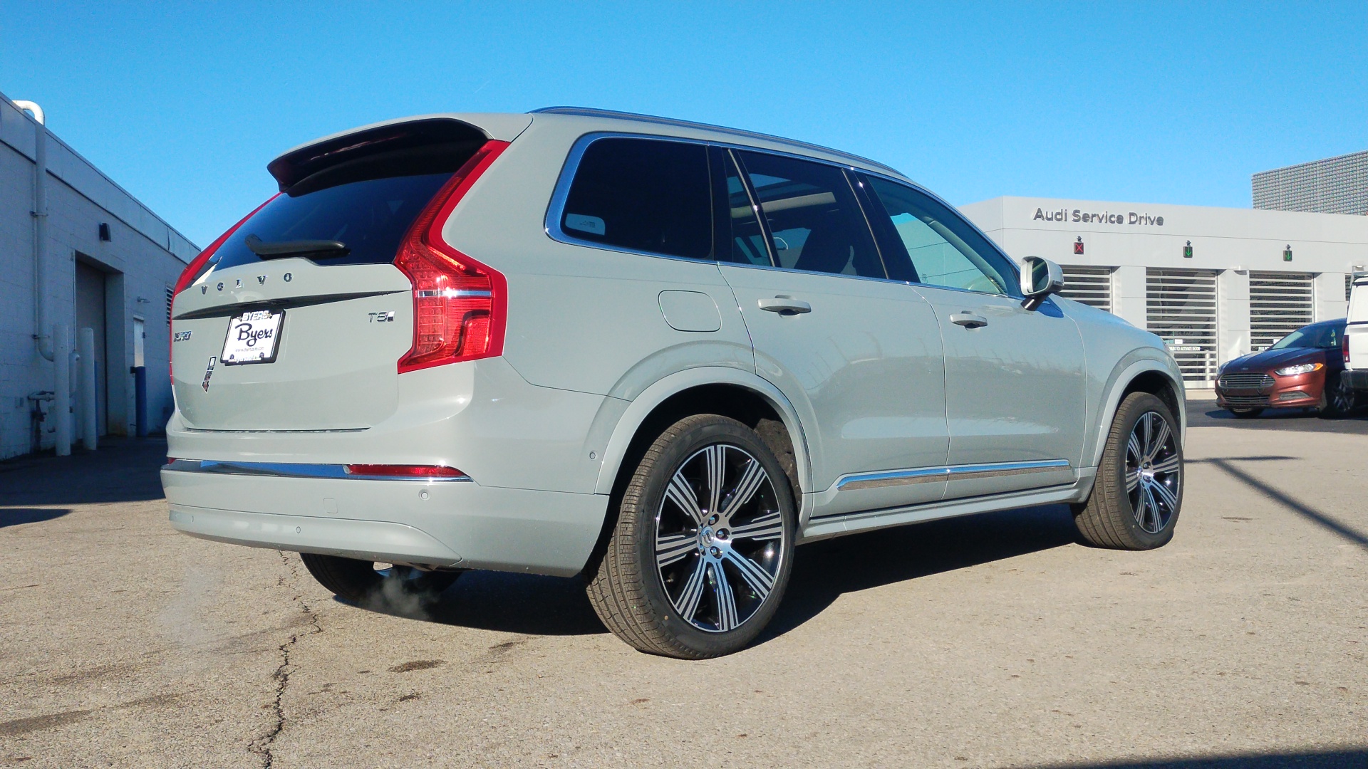 2025 Volvo XC90 Plug-In Hybrid T8 Plus 3