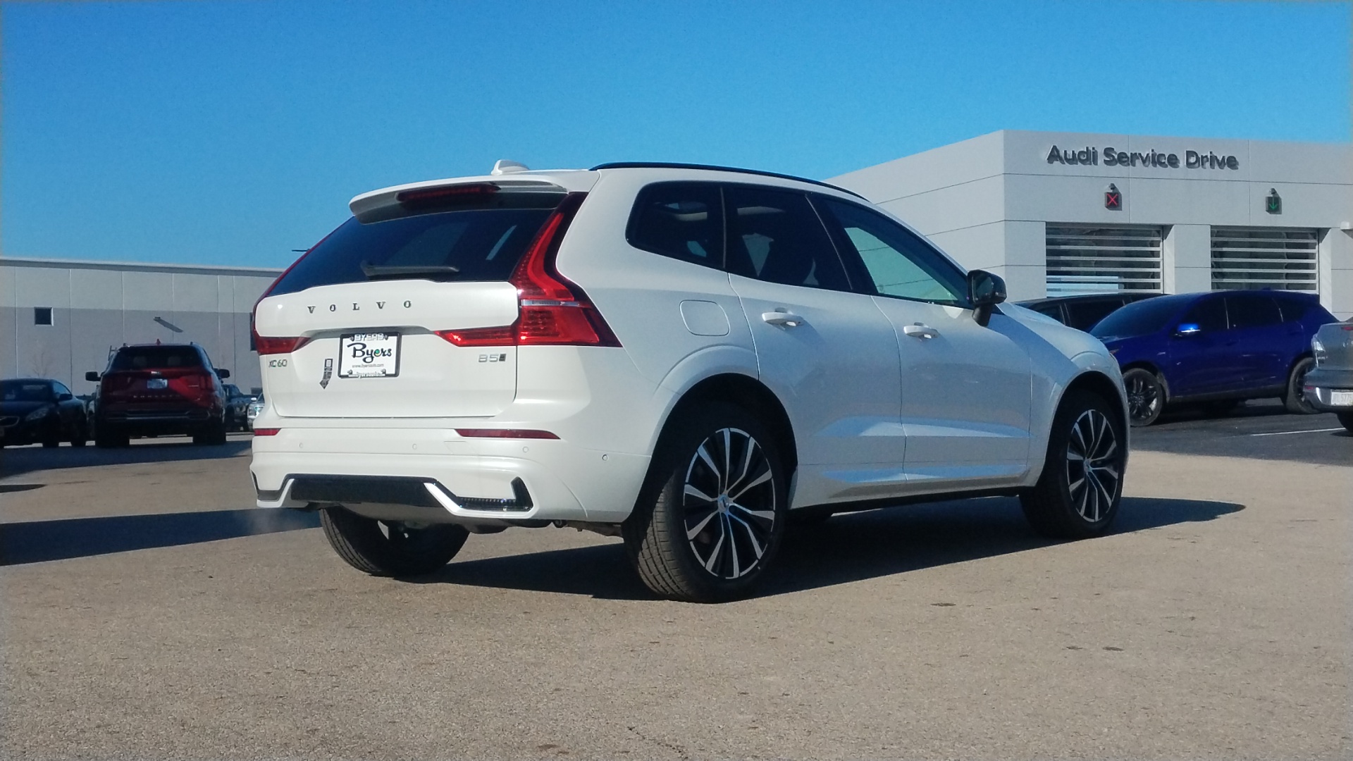 2025 Volvo XC60  3