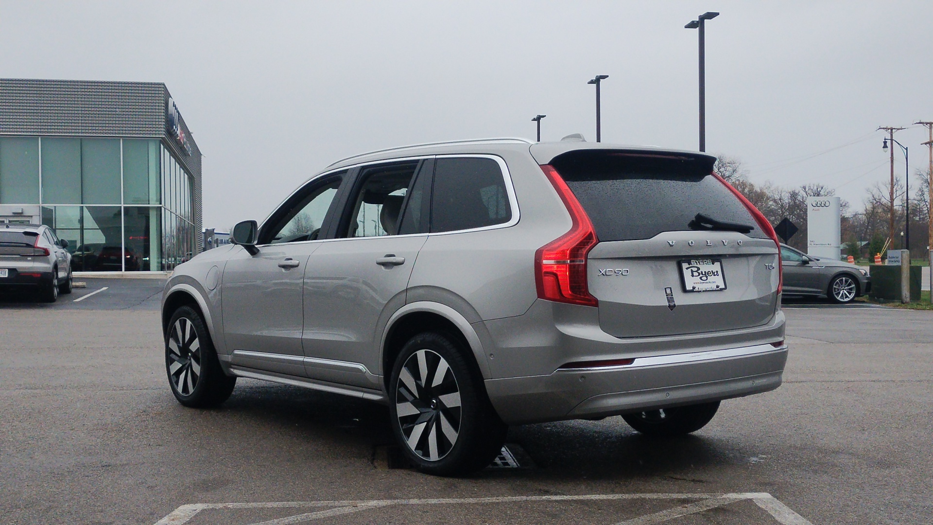 2025 Volvo XC90 Plug-In Hybrid T8 Plus 4