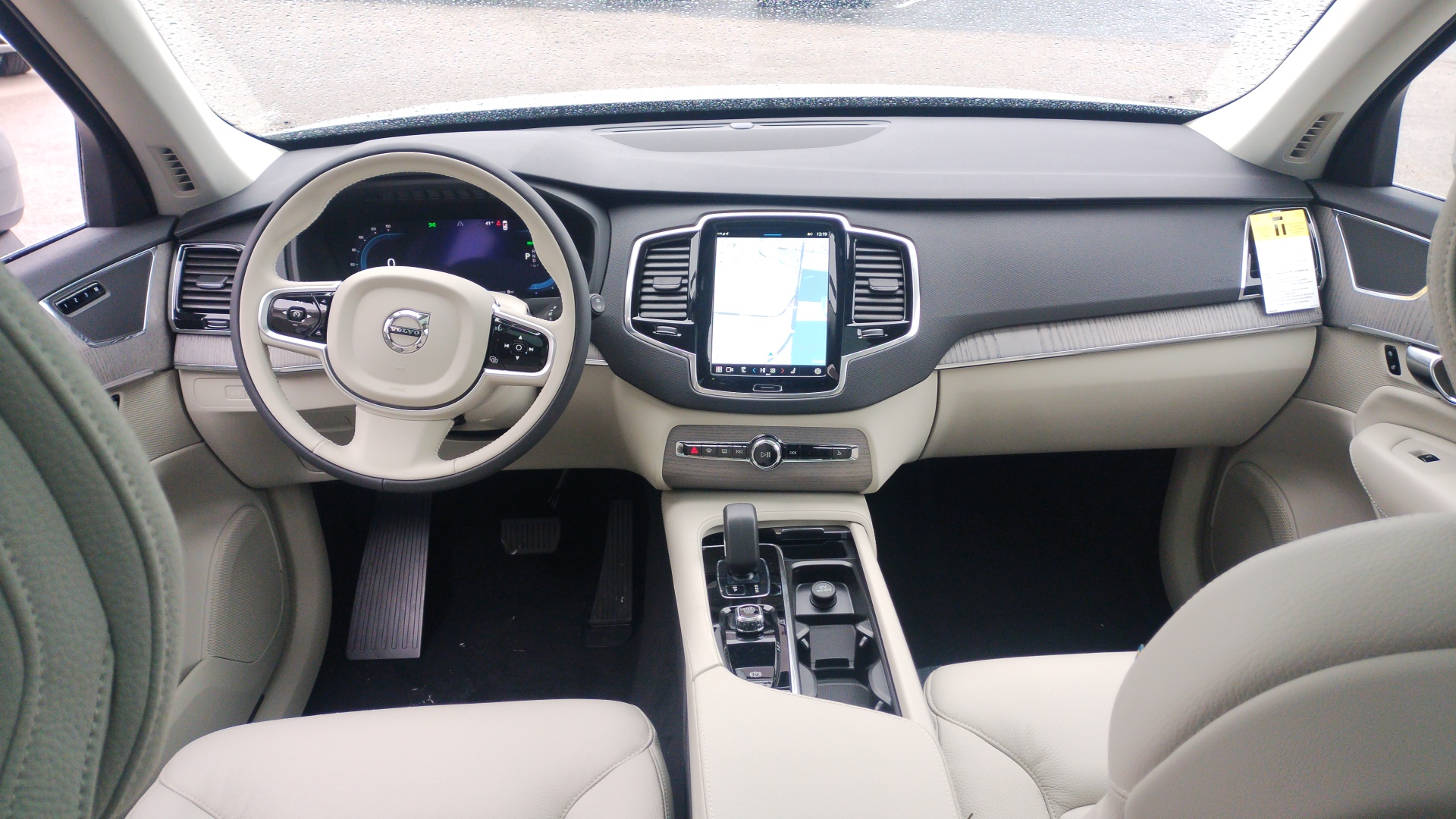 2025 Volvo XC90 Plug-In Hybrid T8 Plus 7