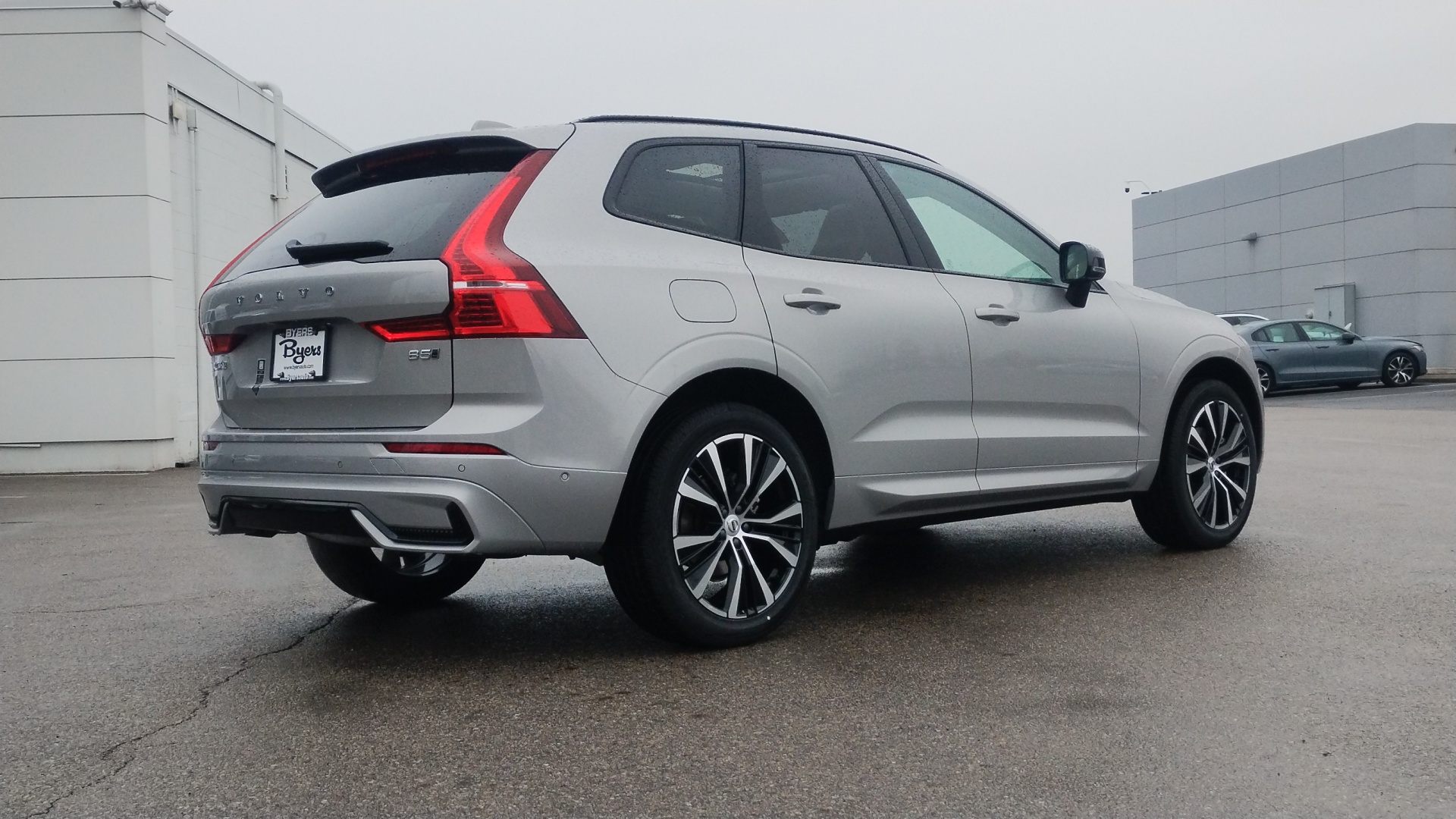 2025 Volvo XC60  3