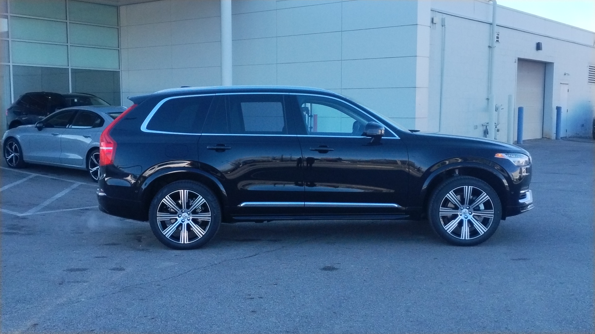 2025 Volvo XC90 Plug-In Hybrid T8 Ultra 2