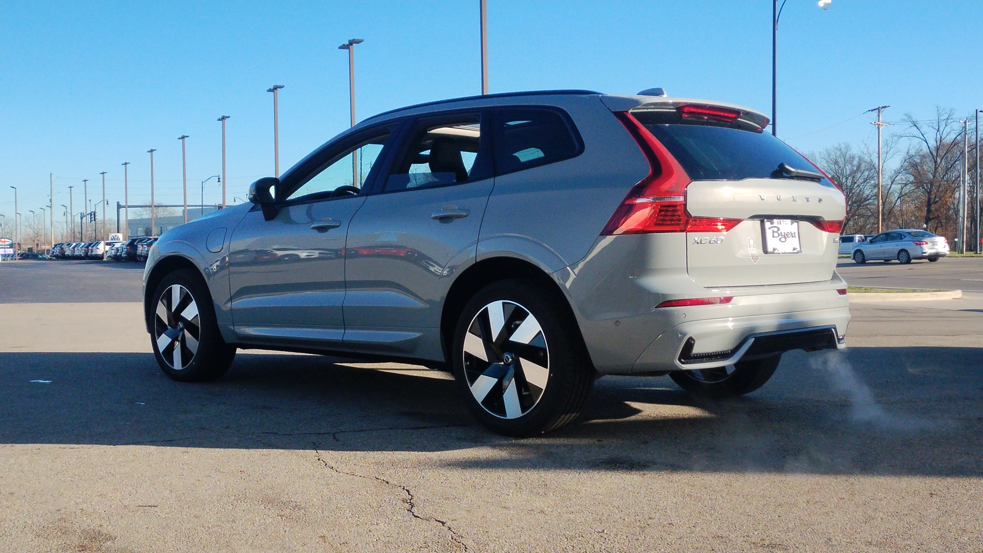 2025 Volvo XC60 Plug-In Hybrid T8 Plus 4