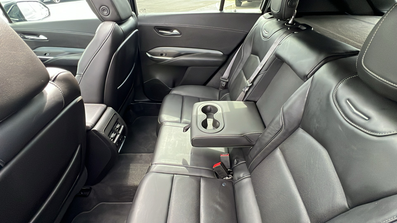2019 Cadillac XT4 Premium Luxury 28