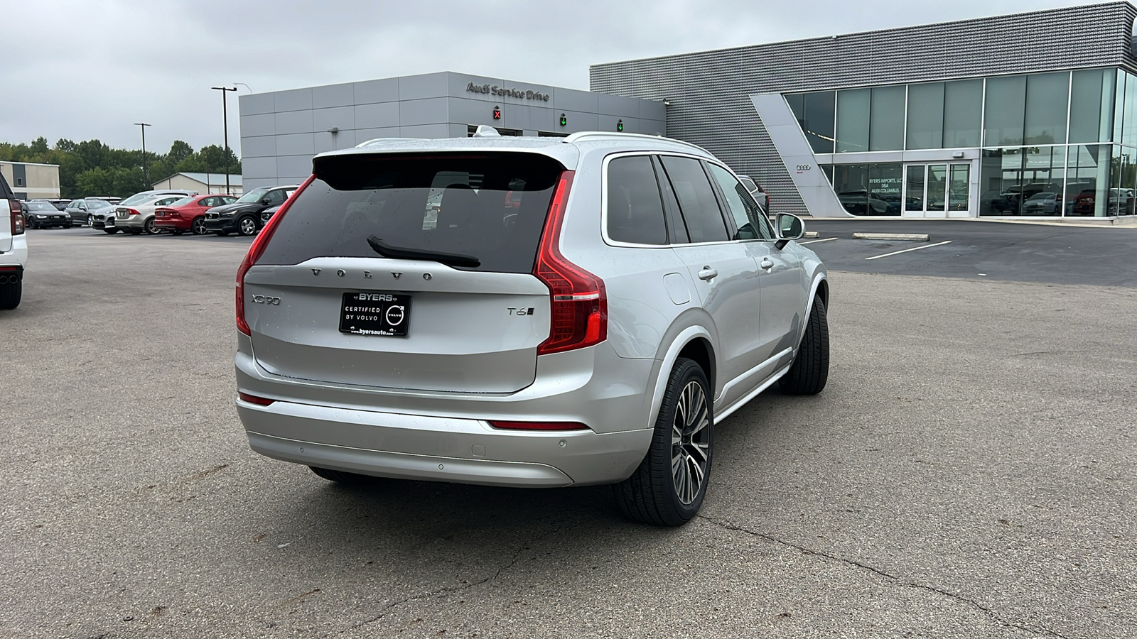 2022 Volvo XC90 T6 Momentum 3