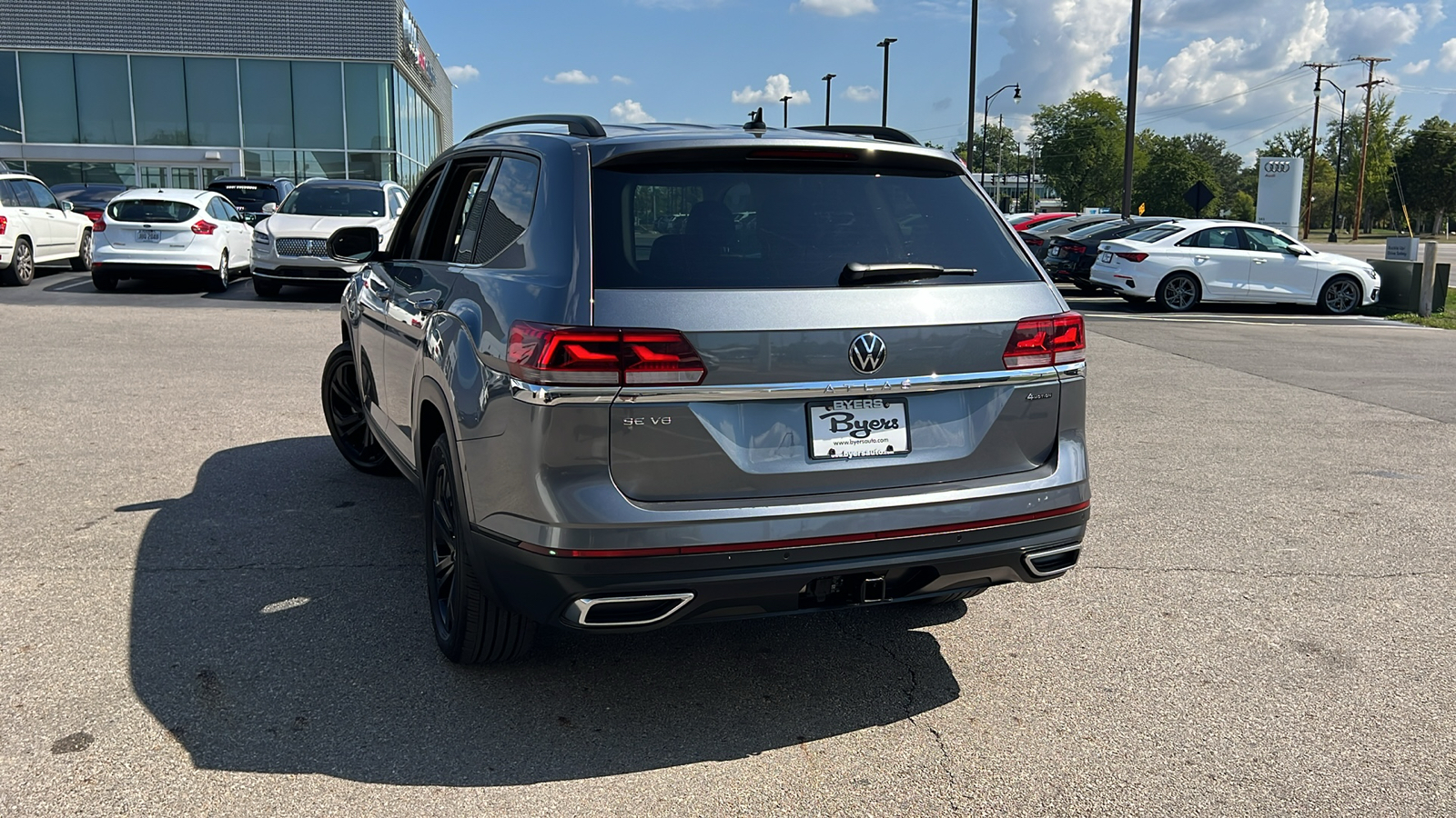 2023 Volkswagen Atlas 3.6L V6 SE w/Technology 4