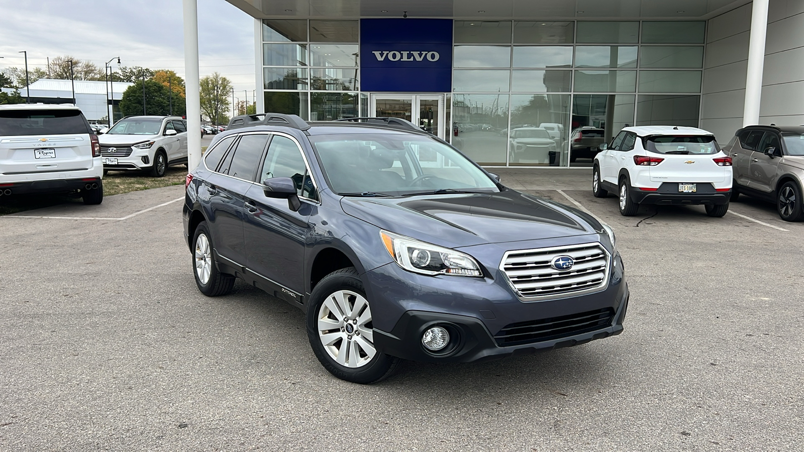 2017 Subaru Outback 2.5i Premium 1