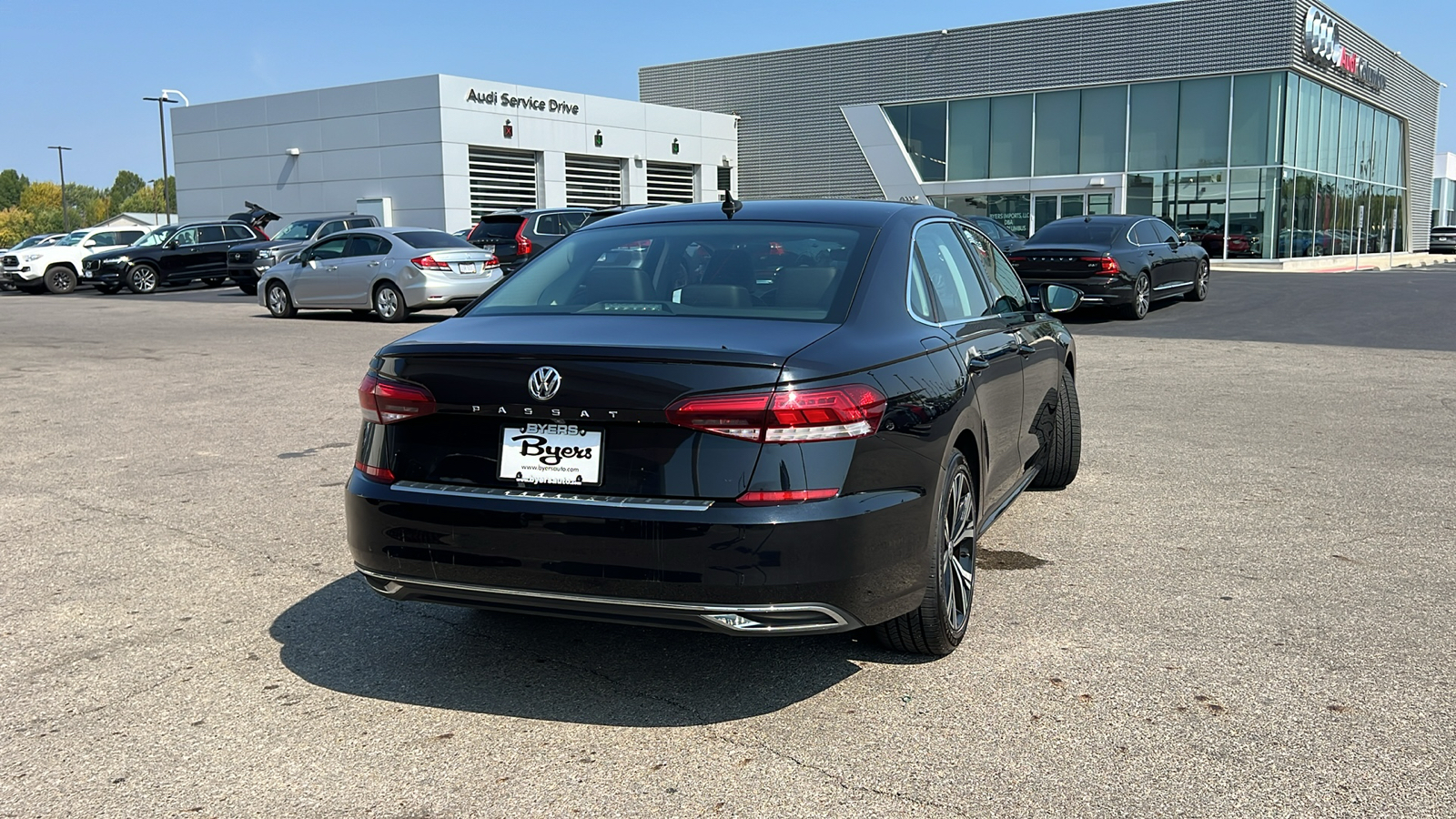 2022 Volkswagen Passat 2.0T SE 3