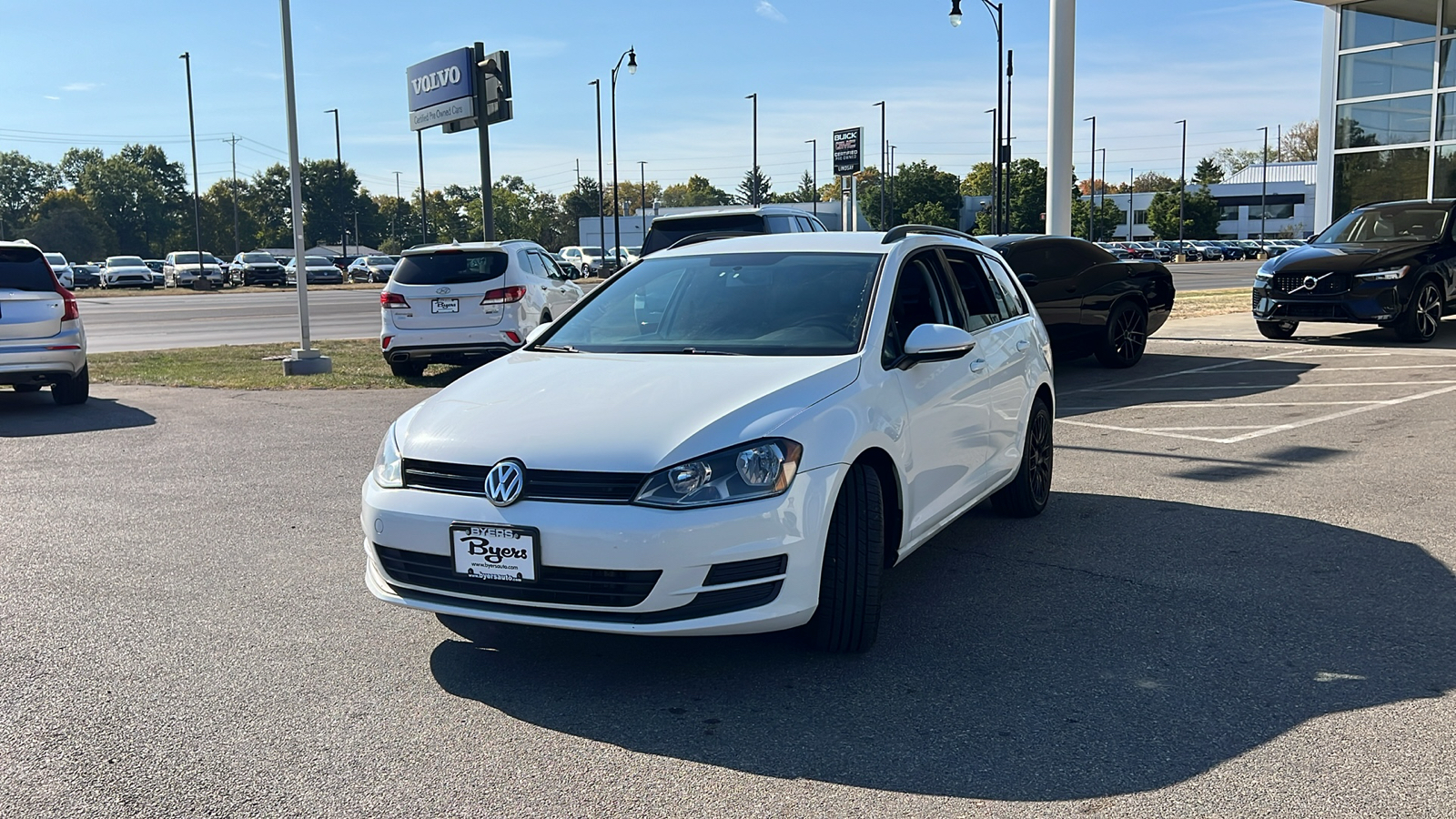 2015 Volkswagen Golf SportWagen S 6