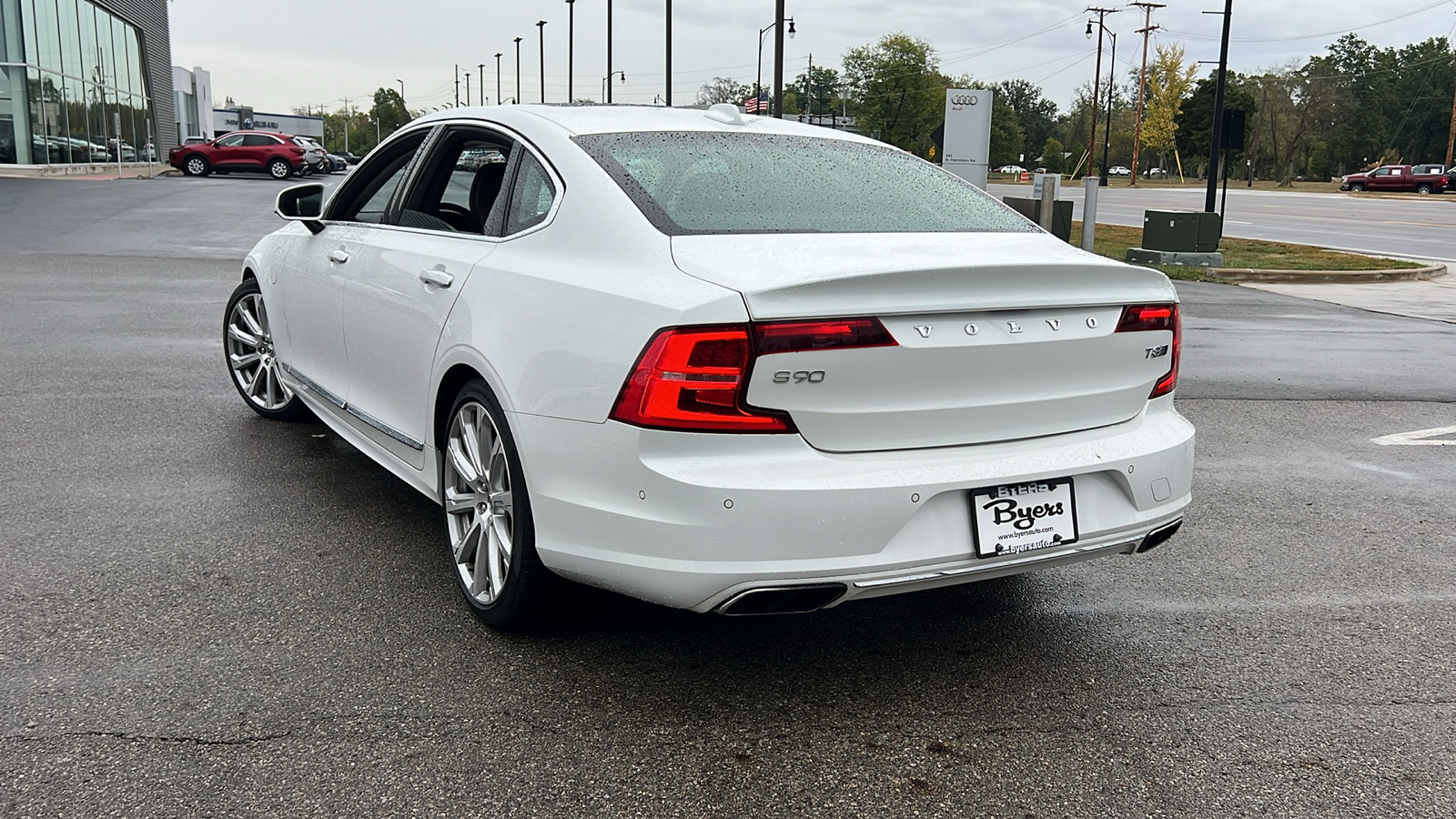 2019 Volvo S90 Hybrid T8 Inscription 4