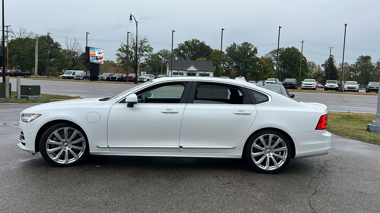 2019 Volvo S90 Hybrid T8 Inscription 5