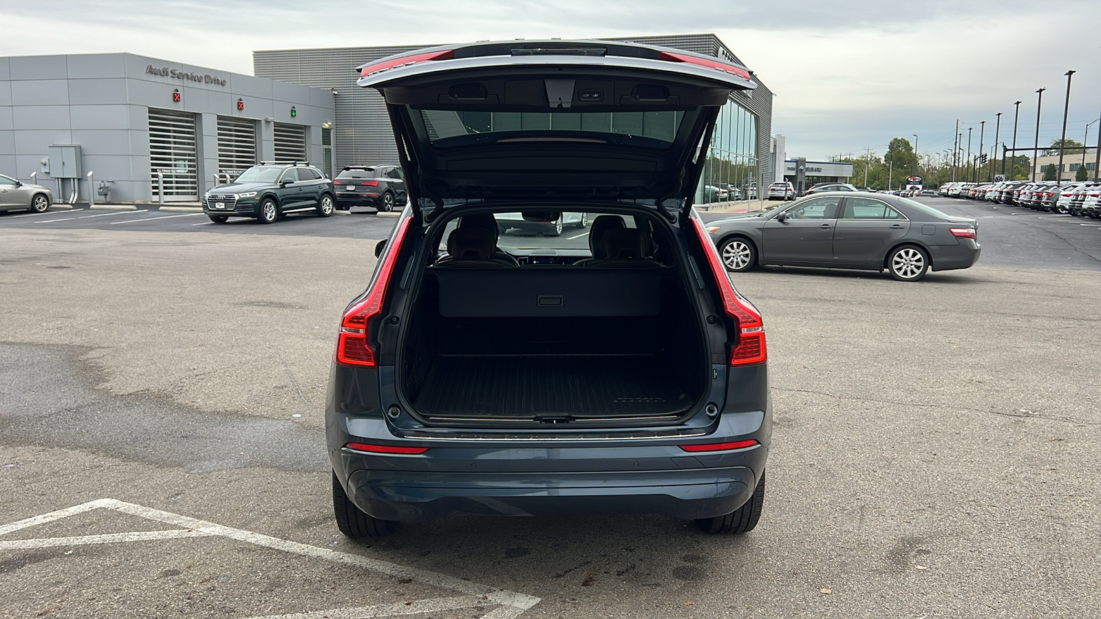 2022 Volvo XC60 B5 Momentum 34