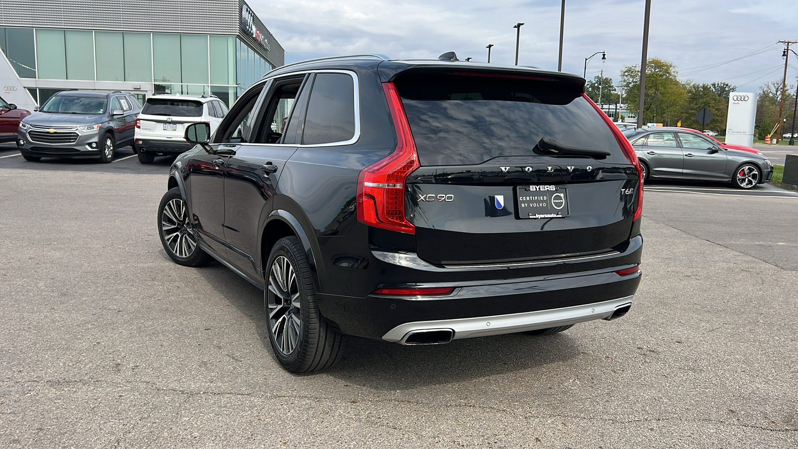 2021 Volvo XC90 T6 Momentum 4