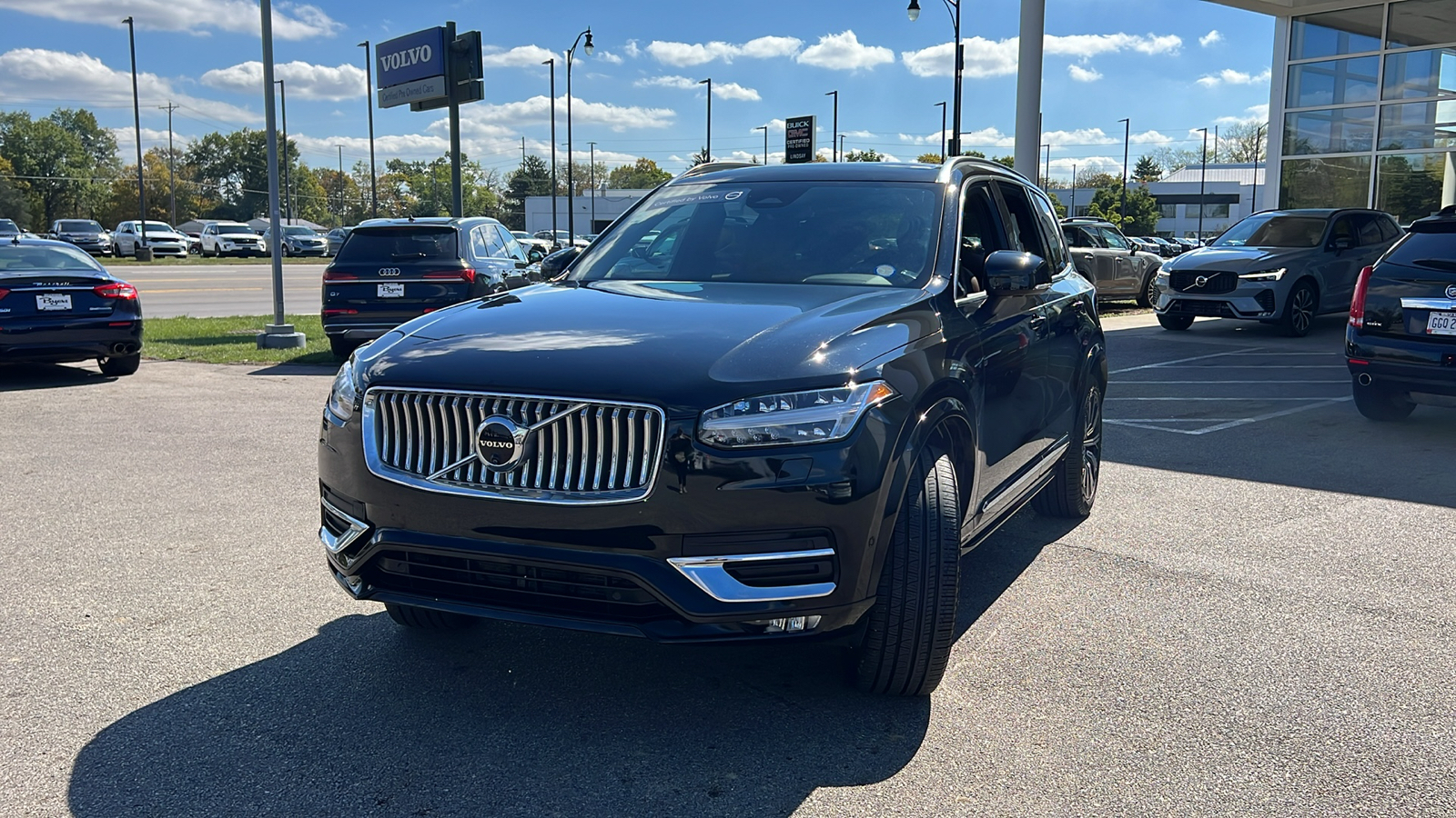 2024 Volvo XC90 B6 Plus Bright Theme 6