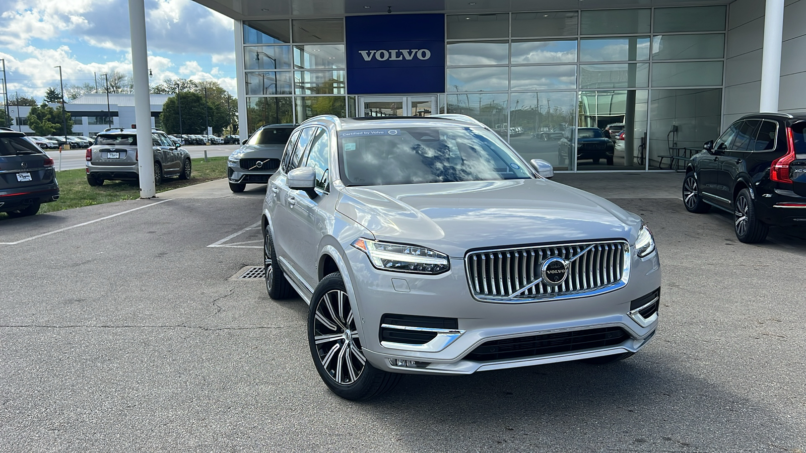 2024 Volvo XC90 B5 Plus 1