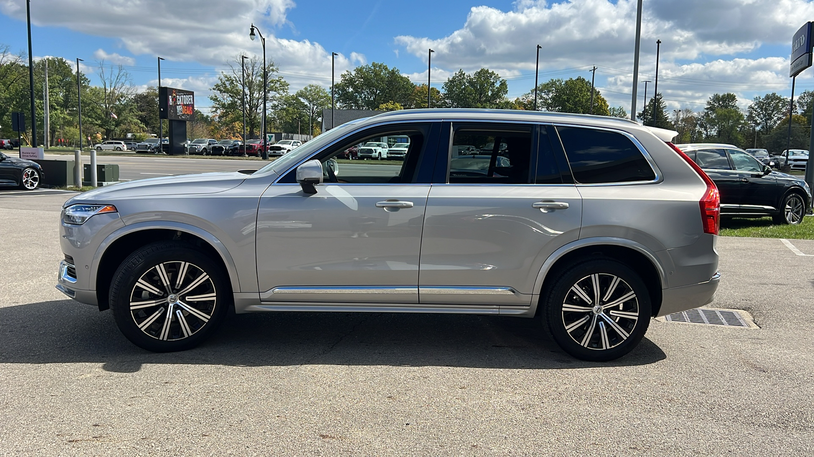 2024 Volvo XC90 B5 Plus 5