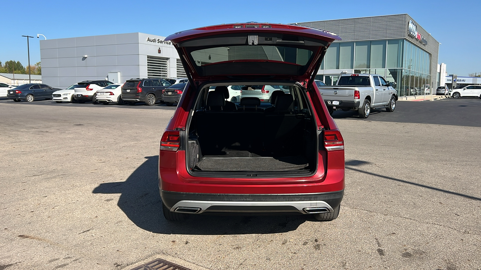 2018 Volkswagen Atlas 3.6L V6 SE 32