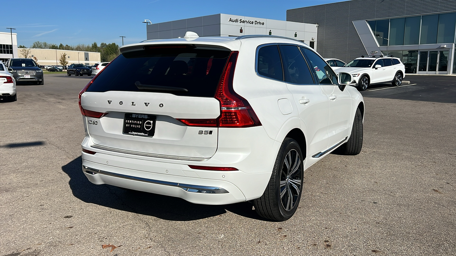 2022 Volvo XC60 B5 Inscription 3