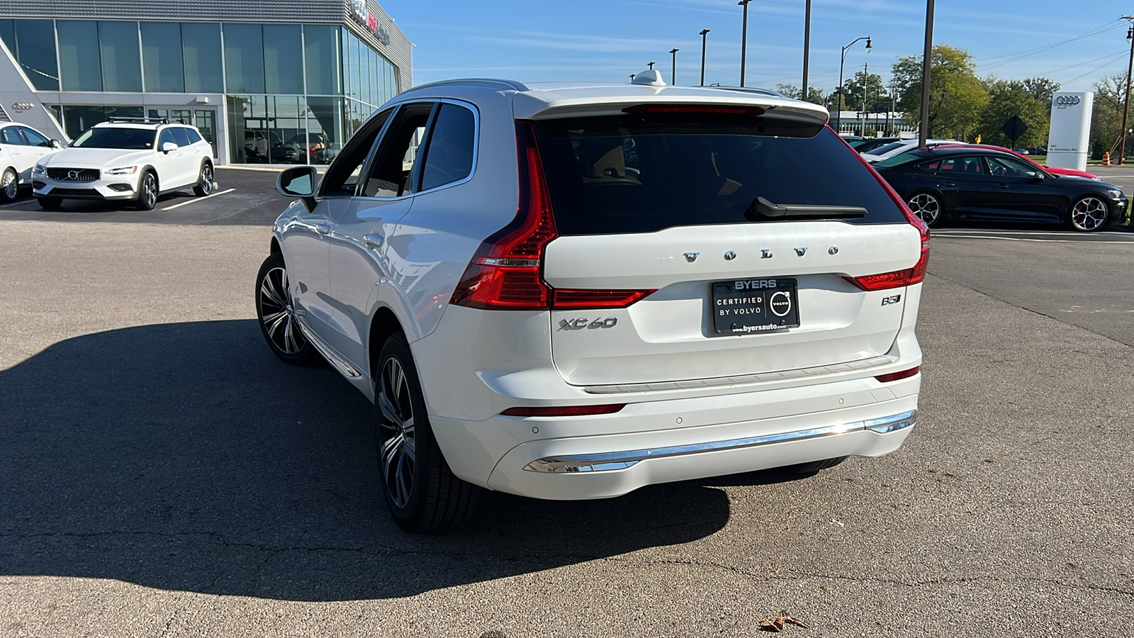 2022 Volvo XC60 B5 Inscription 4