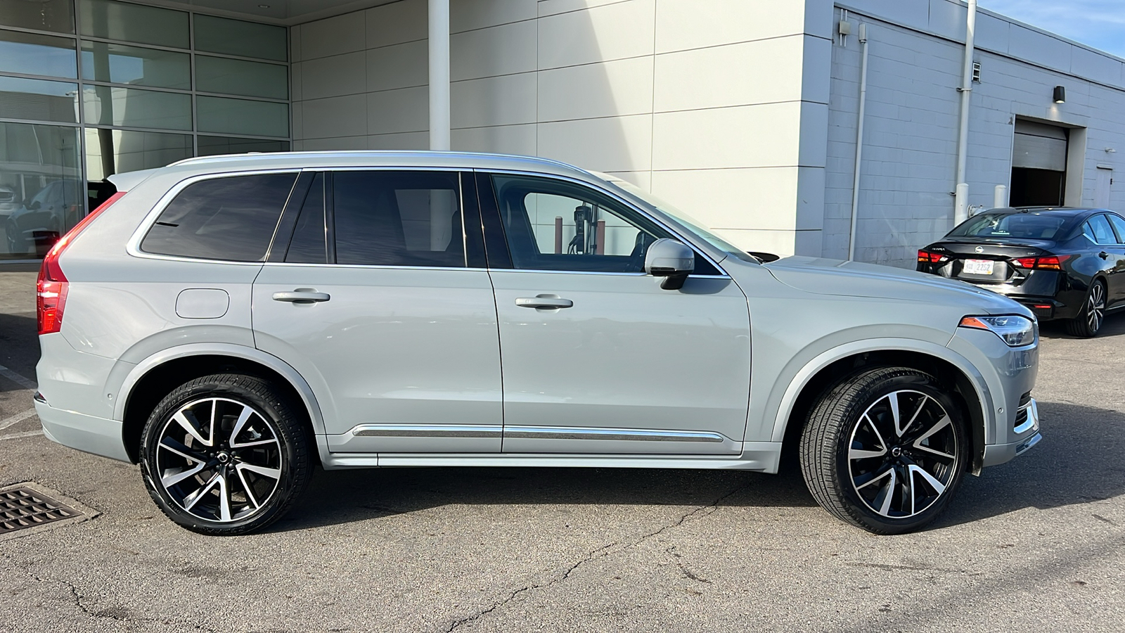 2024 Volvo XC90 B5 Plus 2