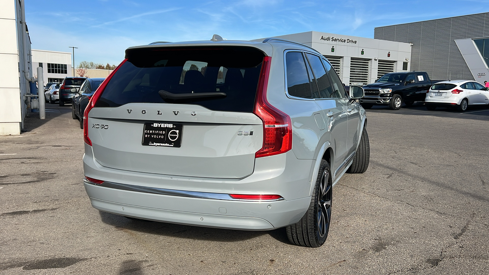 2024 Volvo XC90 B5 Plus 3