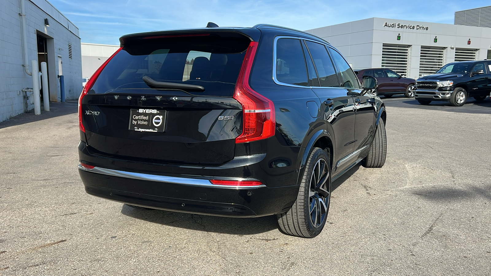 2024 Volvo XC90 B5 Plus 3