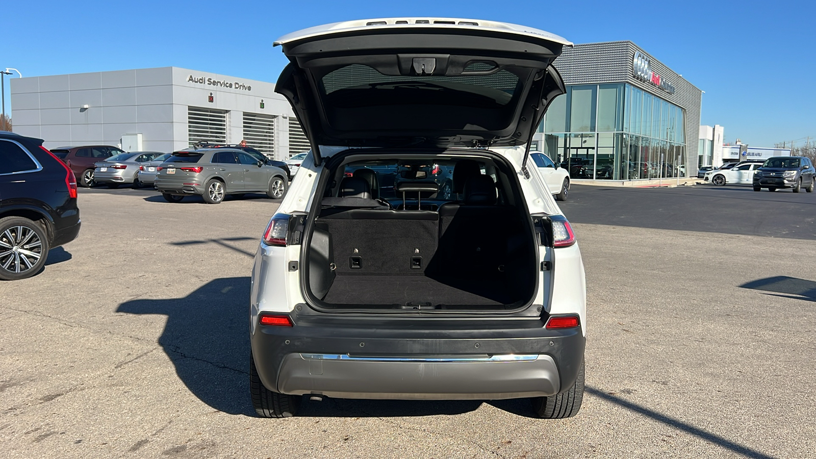 2019 Jeep Cherokee Limited 29