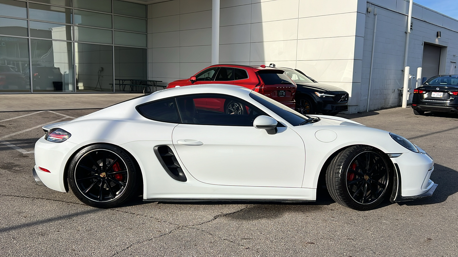 2017 Porsche 718 Cayman Base 2