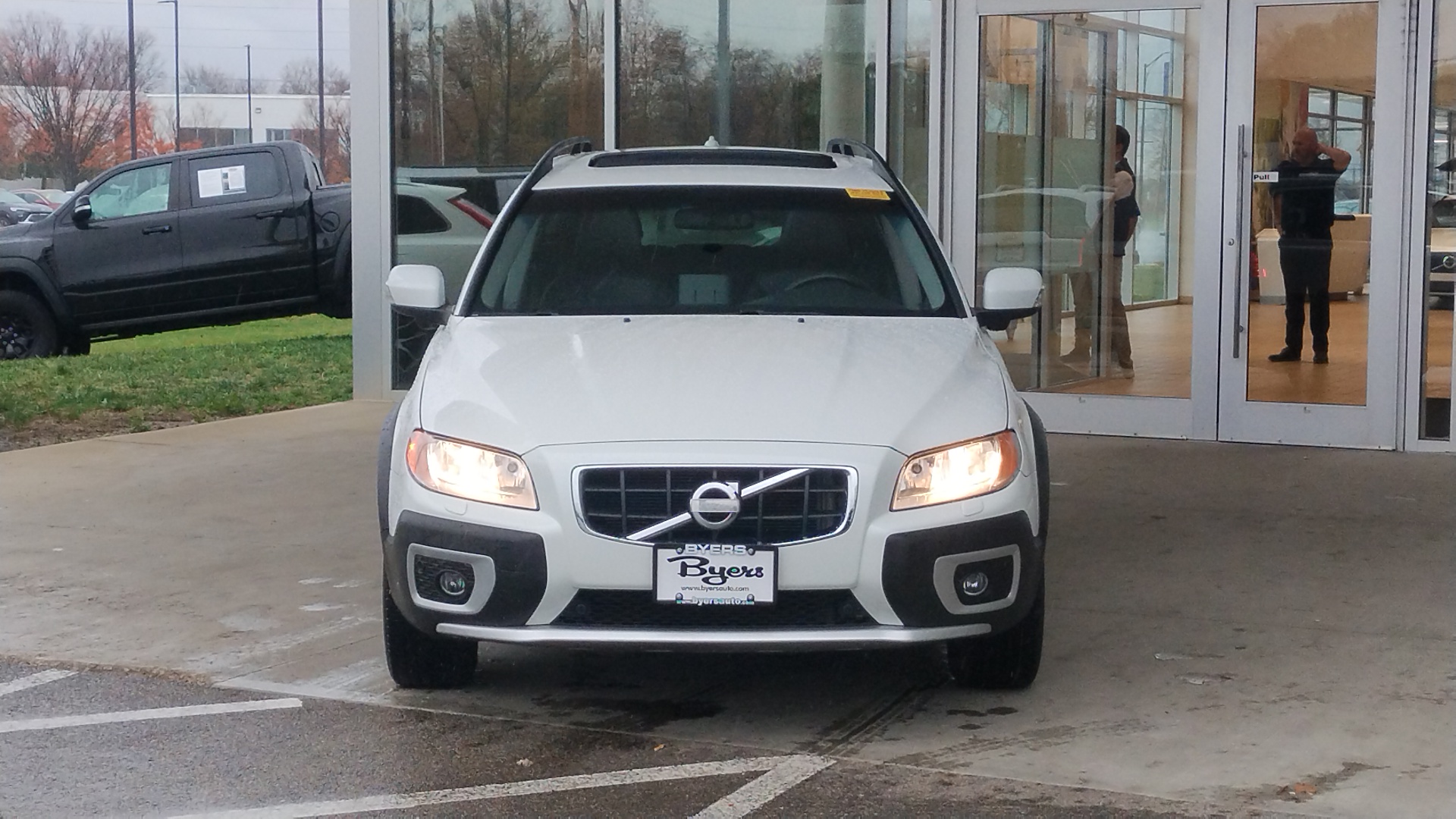 2011 Volvo XC70 3.2 33