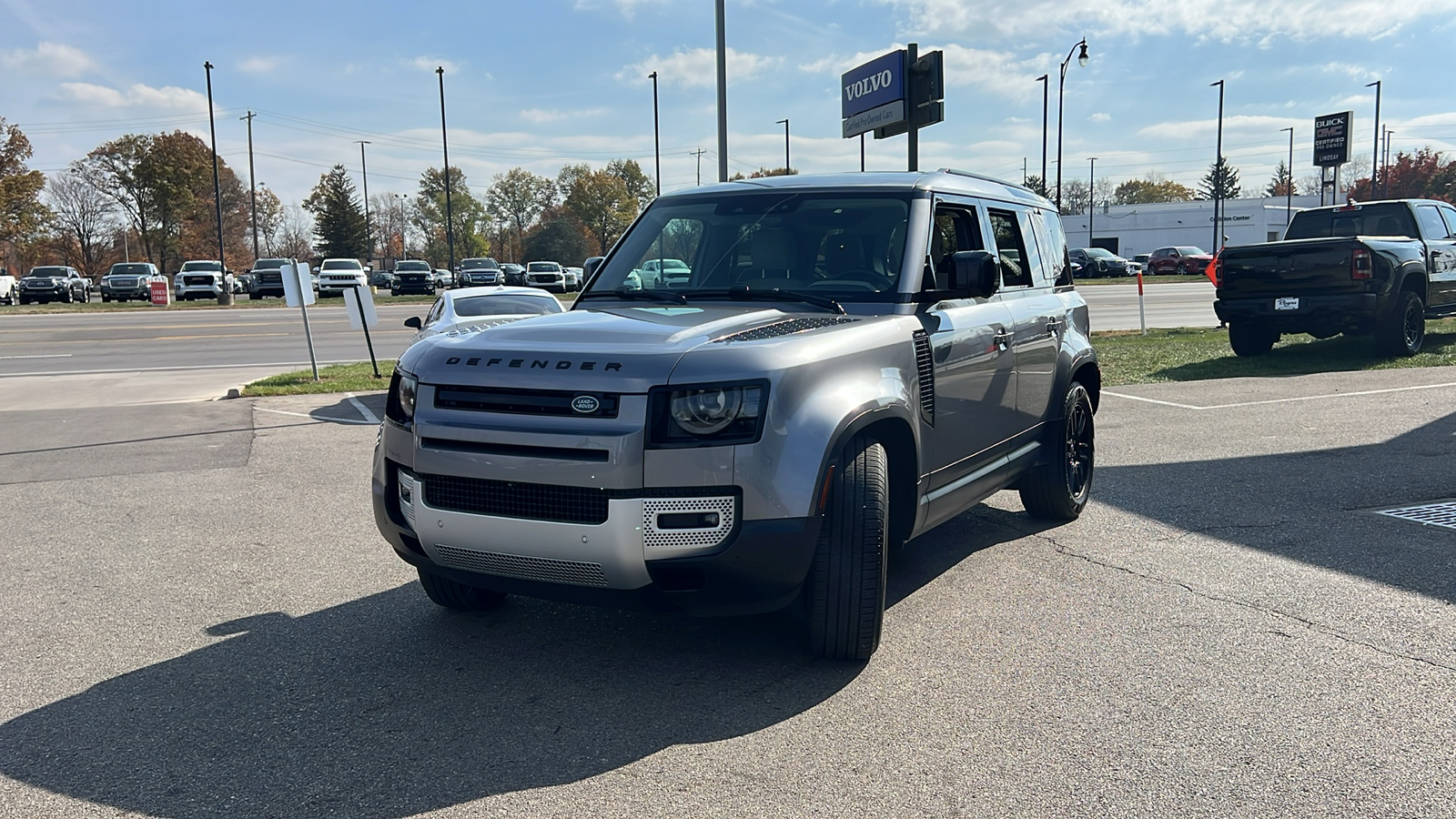 2024 Land Rover Defender 110 S 6