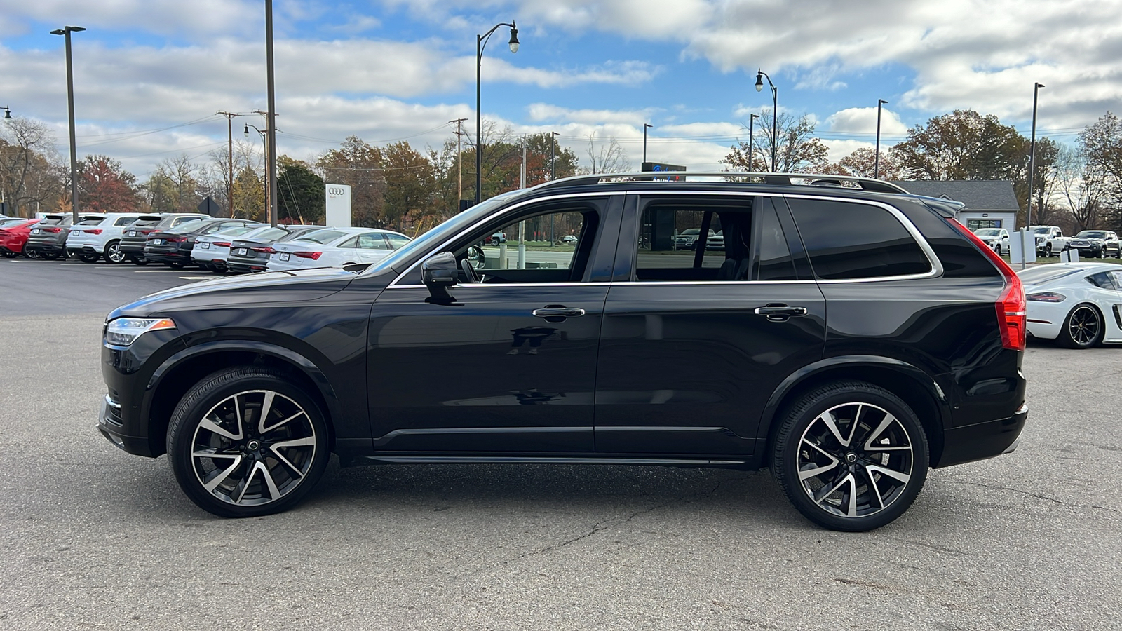 2019 Volvo XC90 T6 Momentum 5