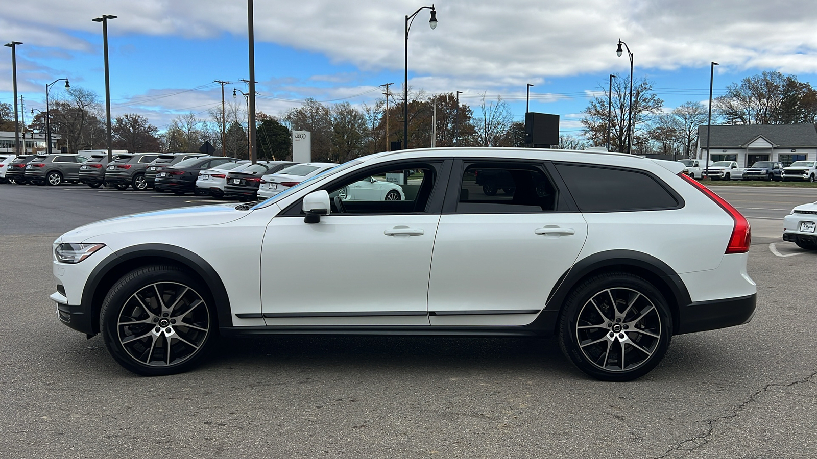 2020 Volvo V90 Cross Country T6 AWD 5