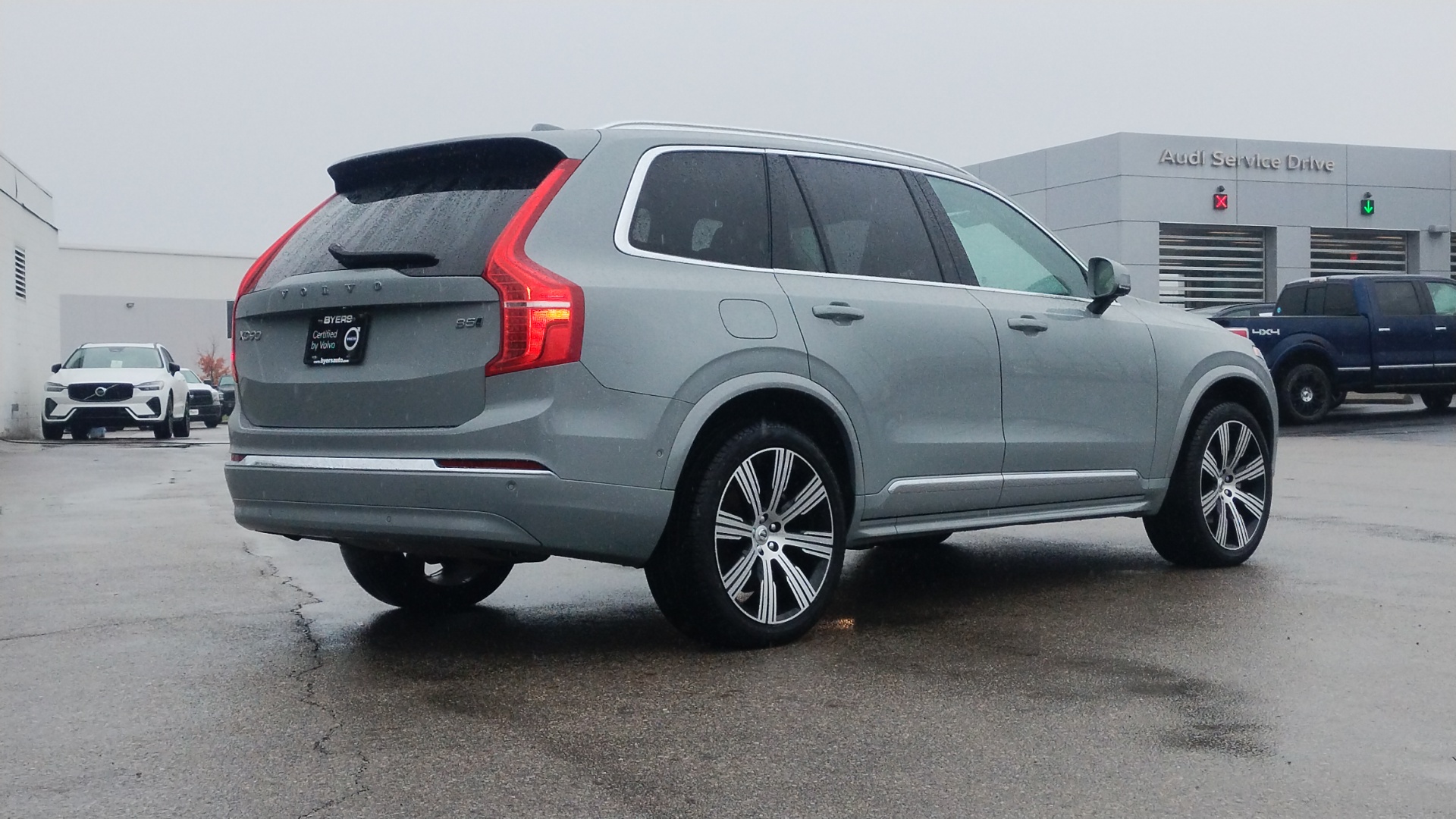 2024 Volvo XC90 B5 Plus 3