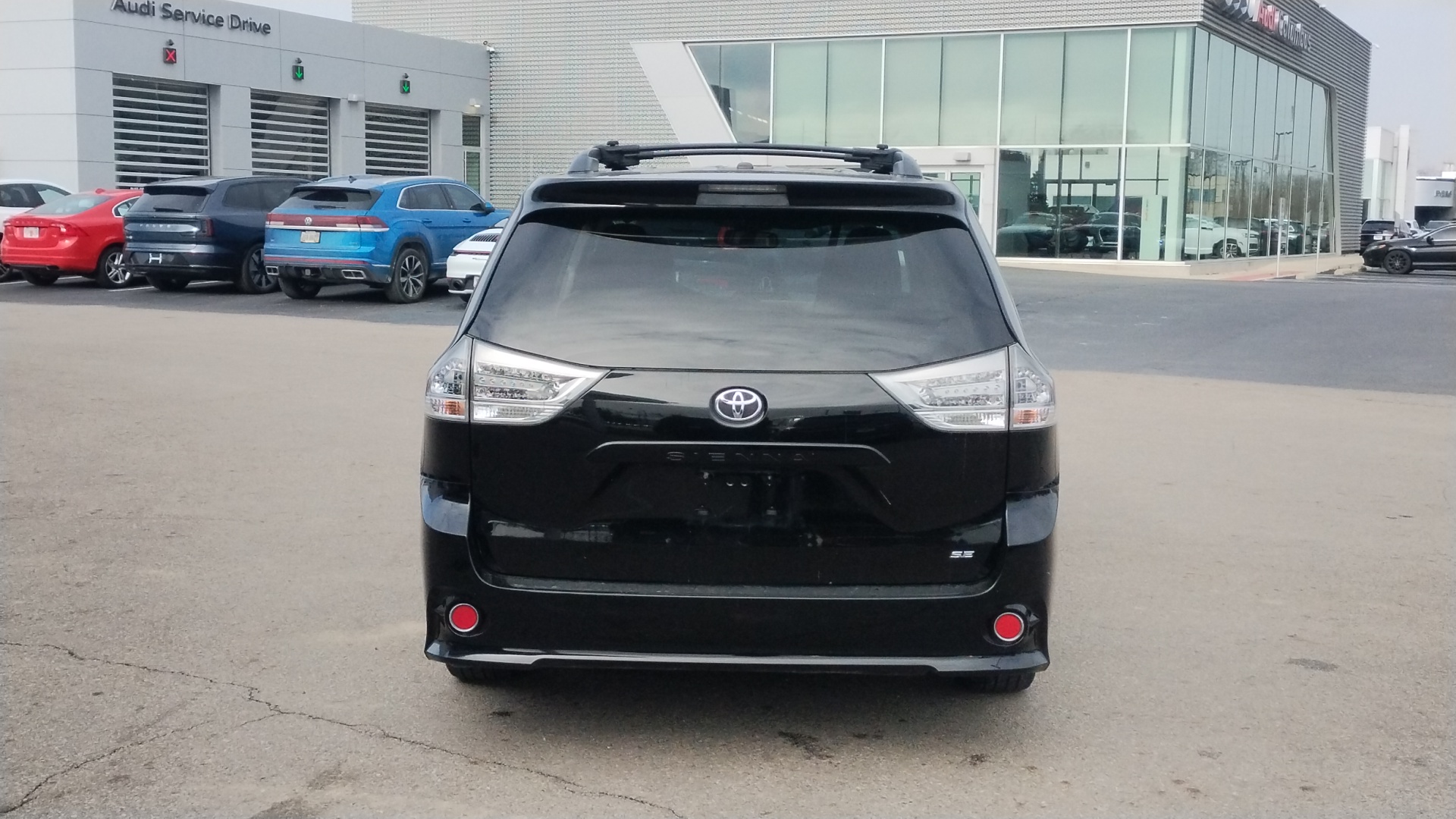 2014 Toyota Sienna SE 33