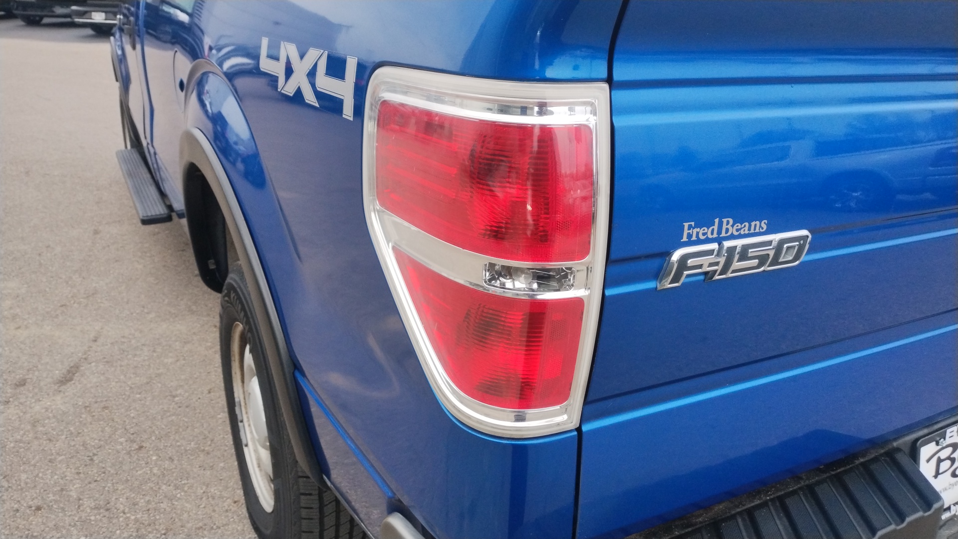 2010 Ford F-150 XL 26