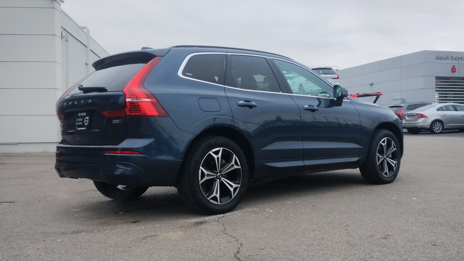 2022 Volvo XC60 B5 Momentum 3