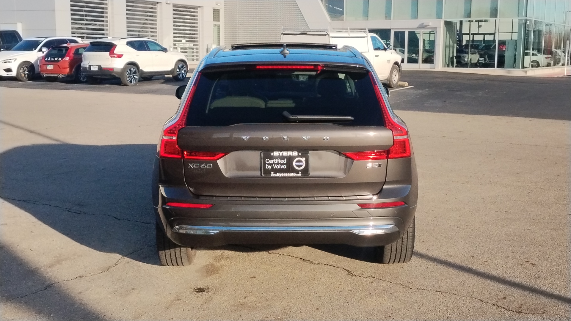 2022 Volvo XC60 B5 Inscription 34