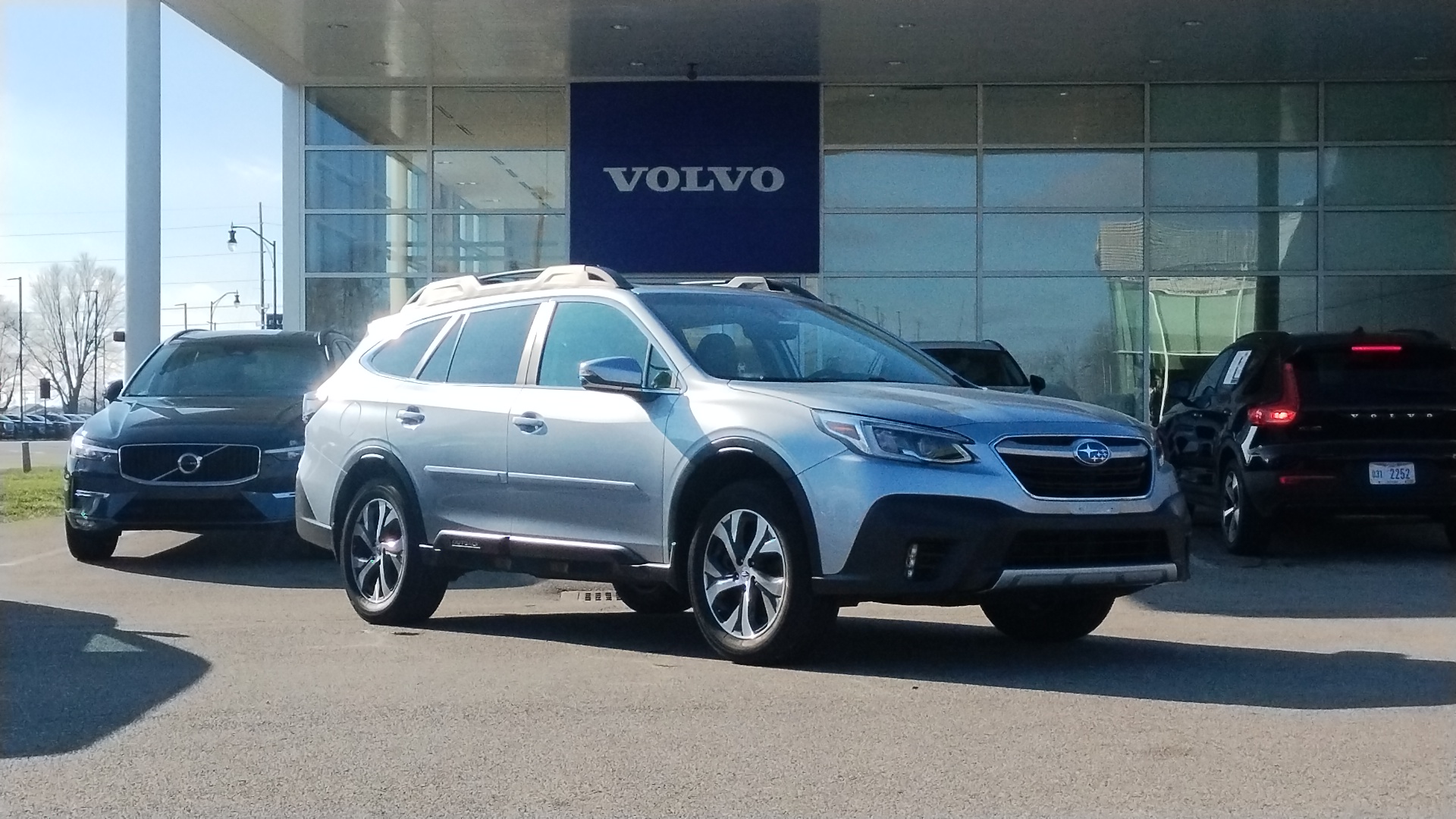 2020 Subaru Outback Limited 1