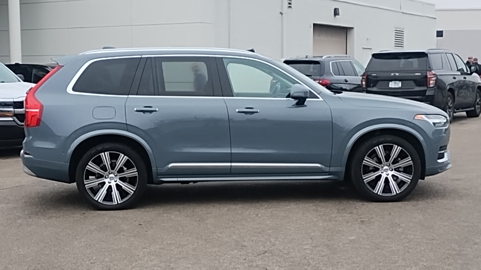 2022 Volvo XC90 T6 Inscription 2