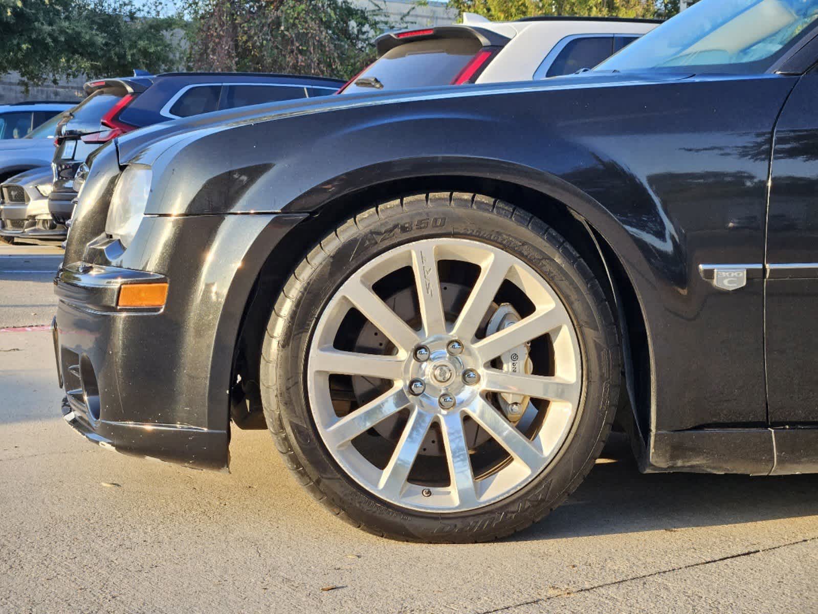 2006 Chrysler 300 C SRT8 10