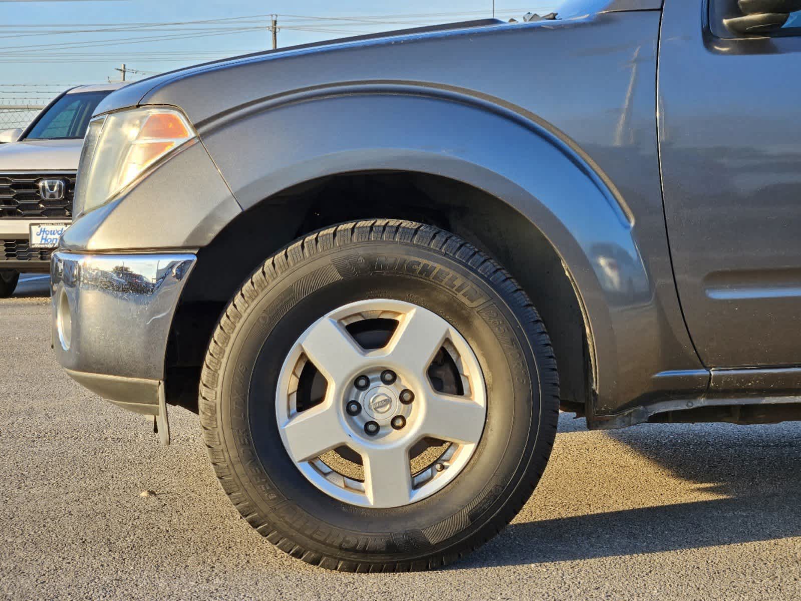 2008 Nissan Frontier SE 2WD King Cab V6 Auto 10