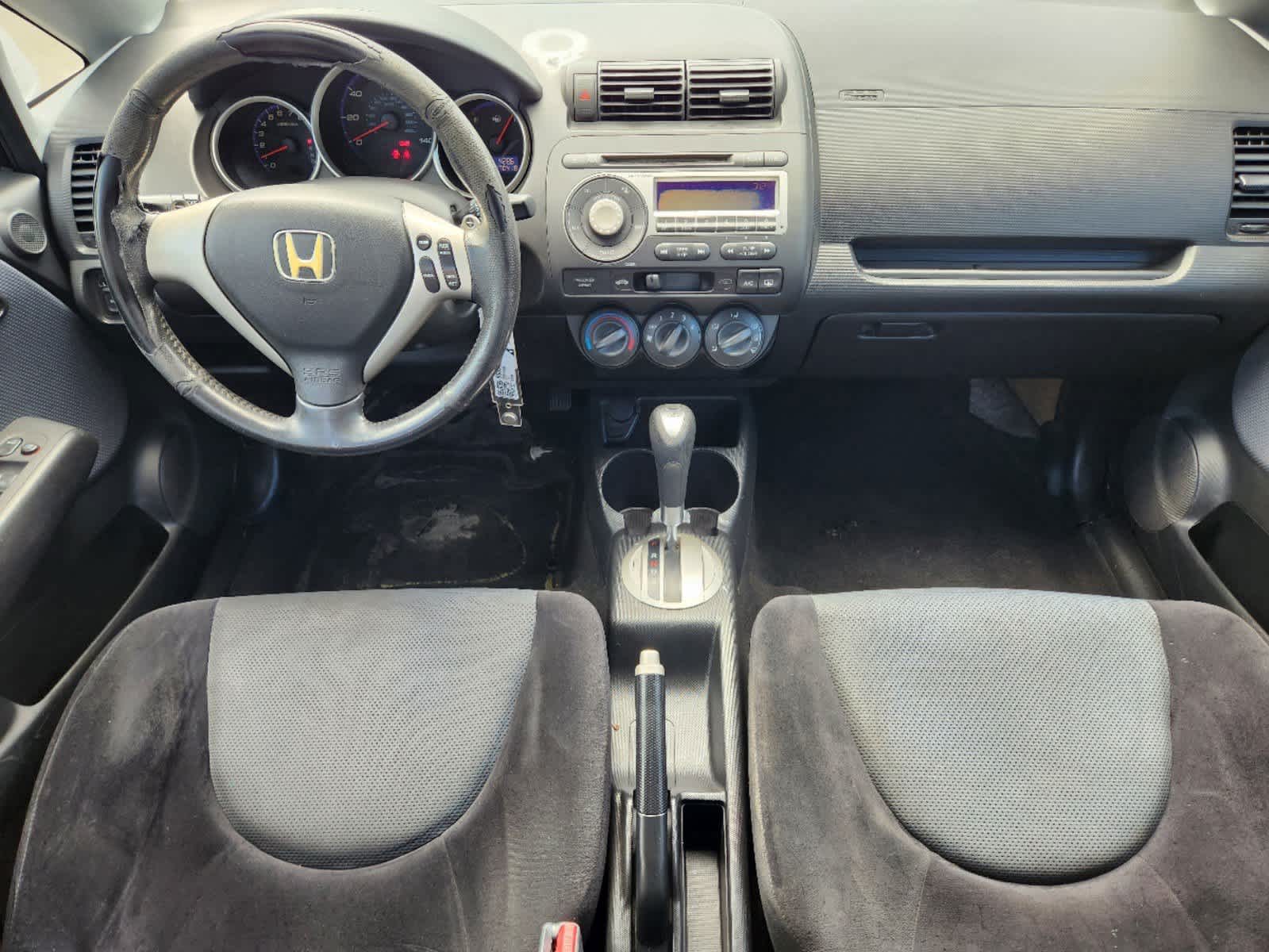 2008 Honda Fit Sport 23