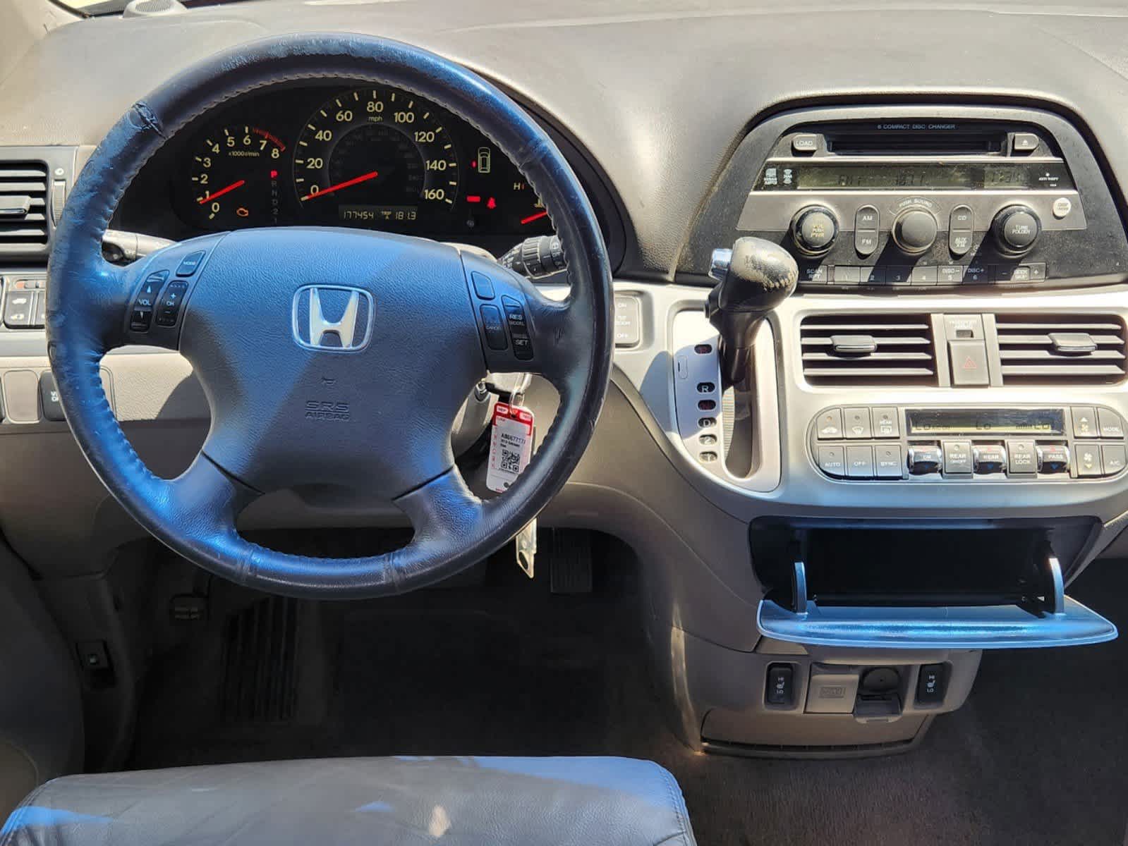 2010 Honda Odyssey EX-L 26
