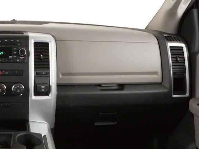 2010 Dodge Ram 1500 SLT 2WD Crew Cab 140.5 21
